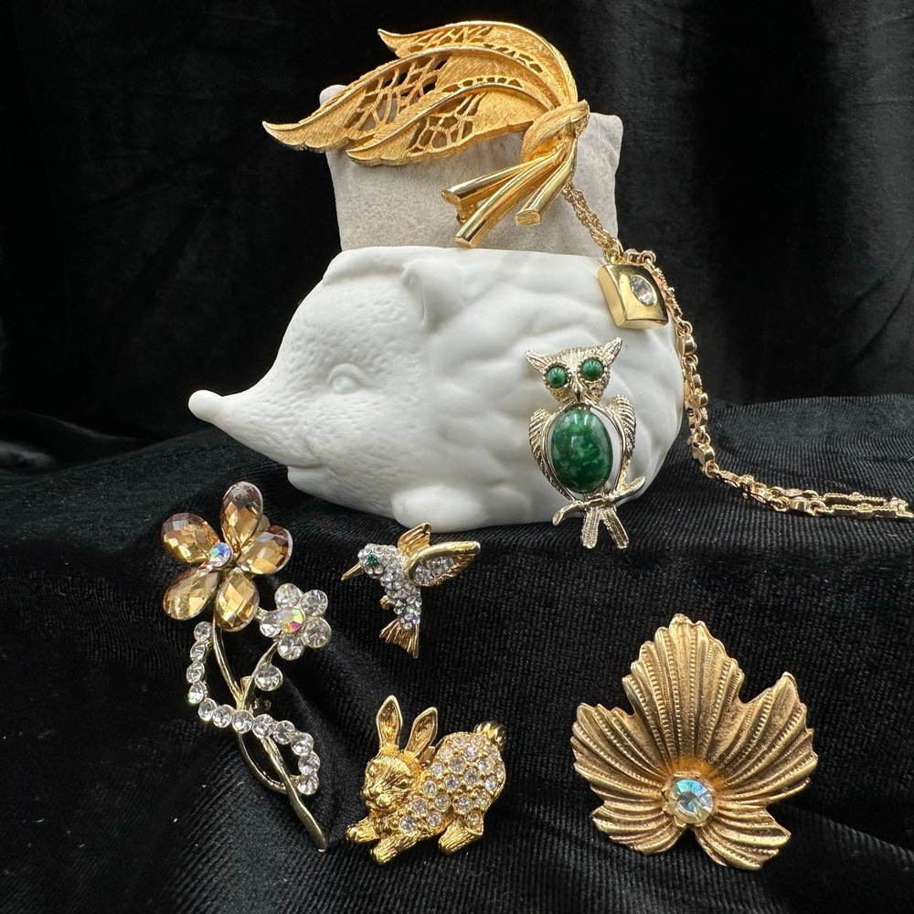 Woodland Whimsy Costume Jewelry Lot Gold Rhinestone Brooches Kikkerland Hedgehog